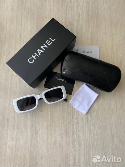 Солнцезащитные очки женские брендовые