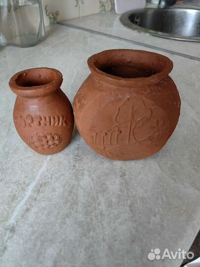 Глиняный горшок для мёда