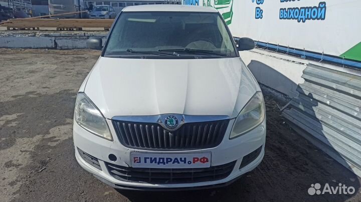 Суппорт тормозной передний правый Skoda Fabia 6RF6