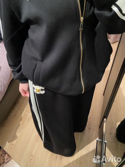 Спортивный костюм