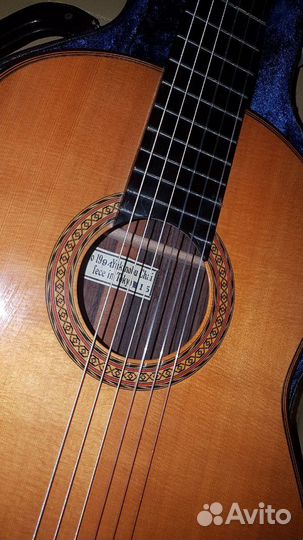 Классическая мастеровая гитара Y. Chai. no.15