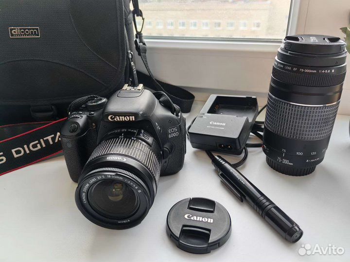 Зеркальный фотоаппарат canon 600d