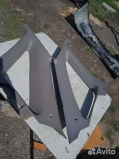 Накладка задней стойки Ford Taurus 1 Форд Таурус