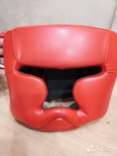 Шлем и Боксерские перчатки