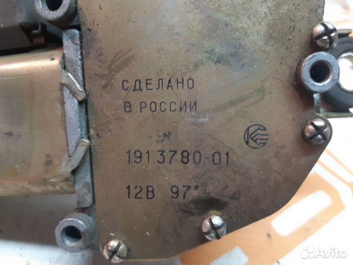 Мотор дворника крышки богажника задний LADA