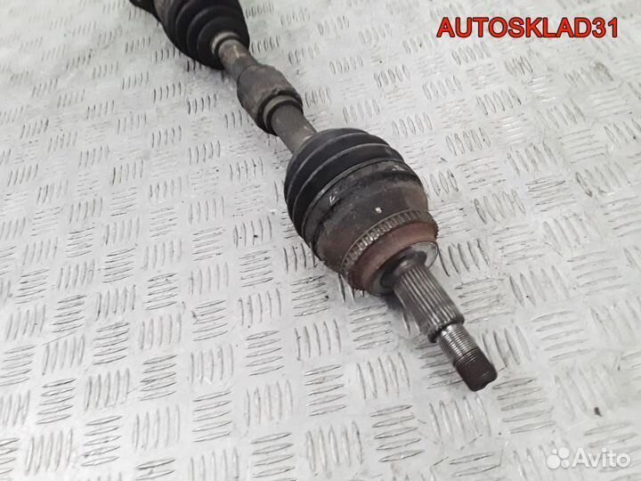 Полуось перед правая Toyota Corolla Verso 2adftv