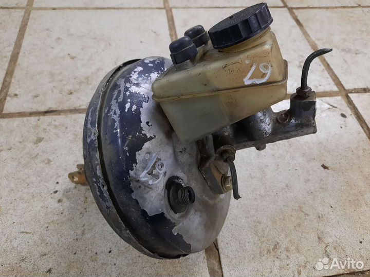 Главный тормозной цилиндр вакуум мерседес w190 201