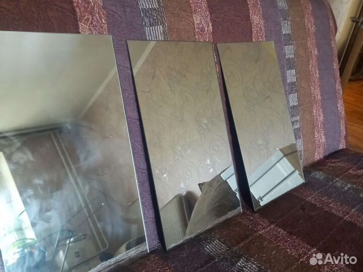 Зеркала 4 штуки, б/у