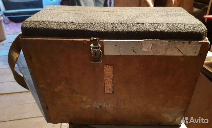 Зимний рыболовный ящик