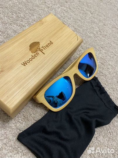 Очки солнцезащитные