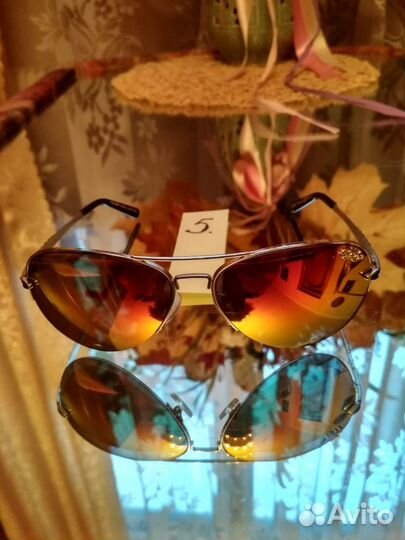 Солнцезащитные очки Ray Ban зеркальные