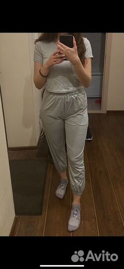 Спортивный костюм женский