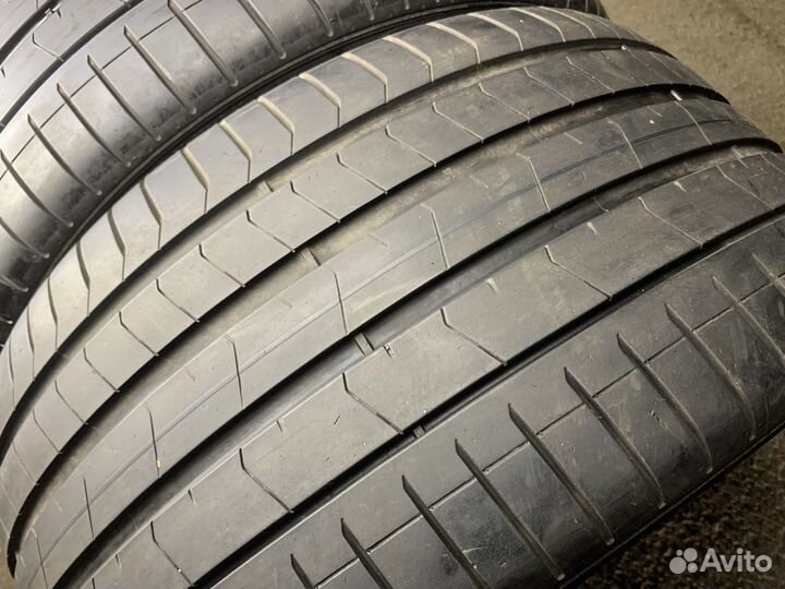 Pirelli P Zero PZ4 275/35 R20