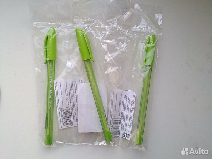 Бумага акварель,черчение,карандаши