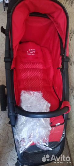 Прогулочная коляска