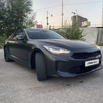 Kia Stinger 2.0 AT, 2018, 124 000 км, с пробегом, цена 2 970 000 руб.