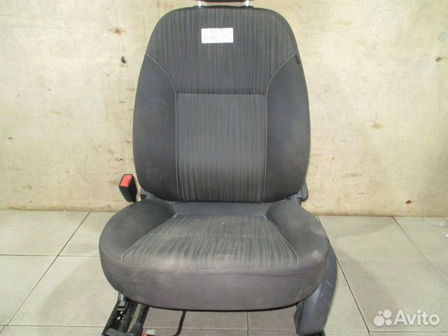 Сиденье переднее левое Opel Astra J