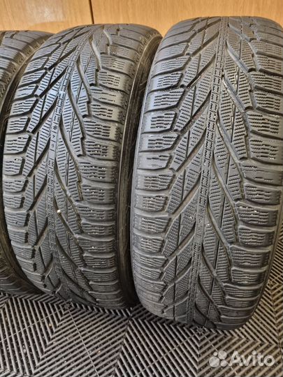Michelin X-Ice North 4 235/45 R18