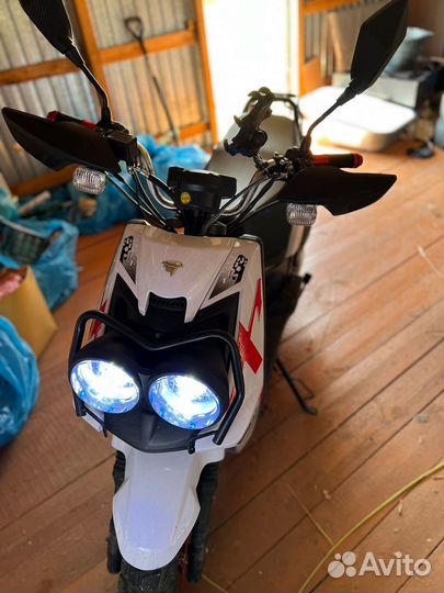 Скутер Vento Smart 2