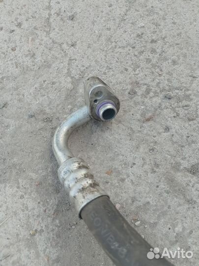 Трубка кондиционера для Volkswagen Passat B5+ AWT