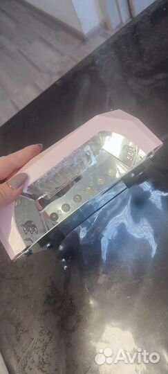 Лампа для ногтей