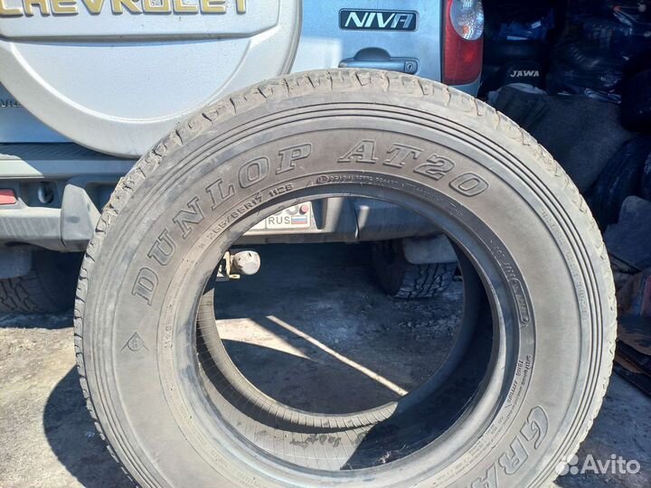 Dunlop Grandtrek AT20 265/65 R17