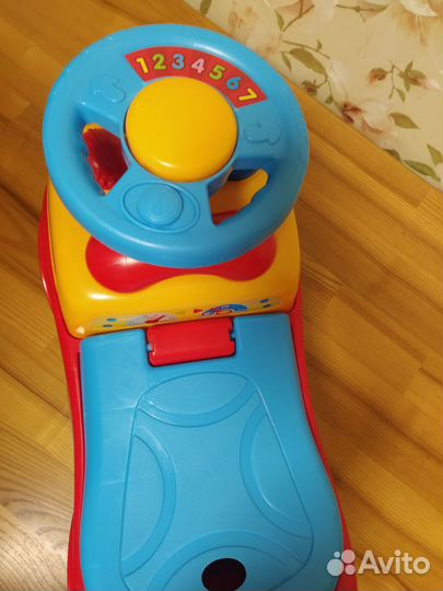 Детская машинка каталка