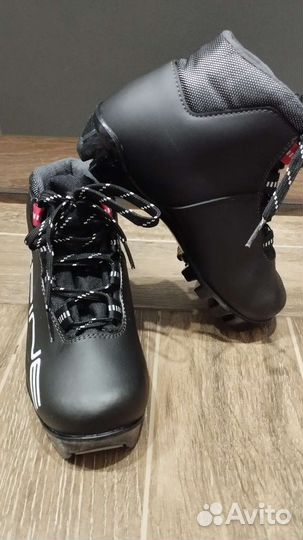 Лыжные ботинки 31,5