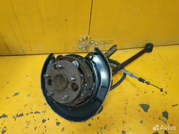 Ступица задняя левая ST183 toyota carina ED