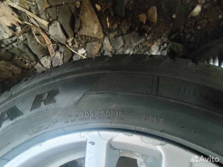 Шины Goodyear на литых дисках GM, колеса летние