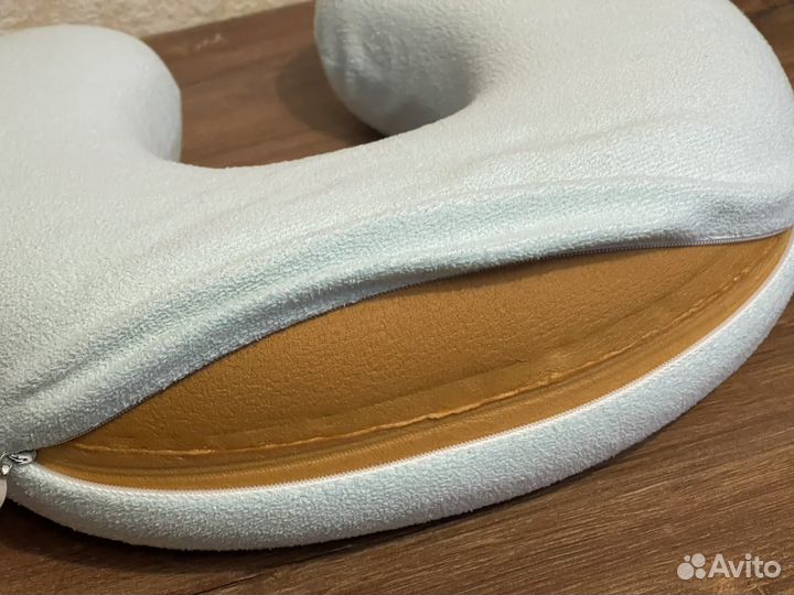 Ортопедическая подушка для путешествий