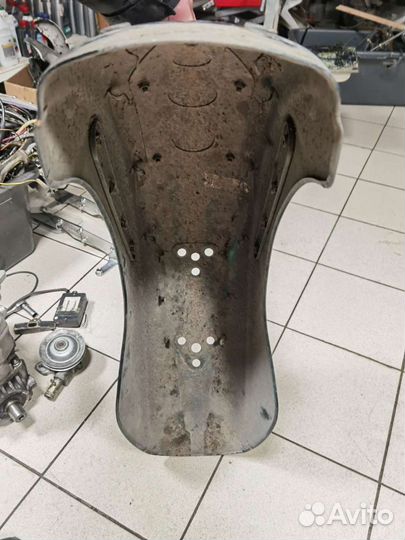 Заднее крыло kawasaki vn 1500 vulcan nomad