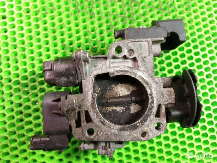 Заслонка дроссельная Peugeot 206