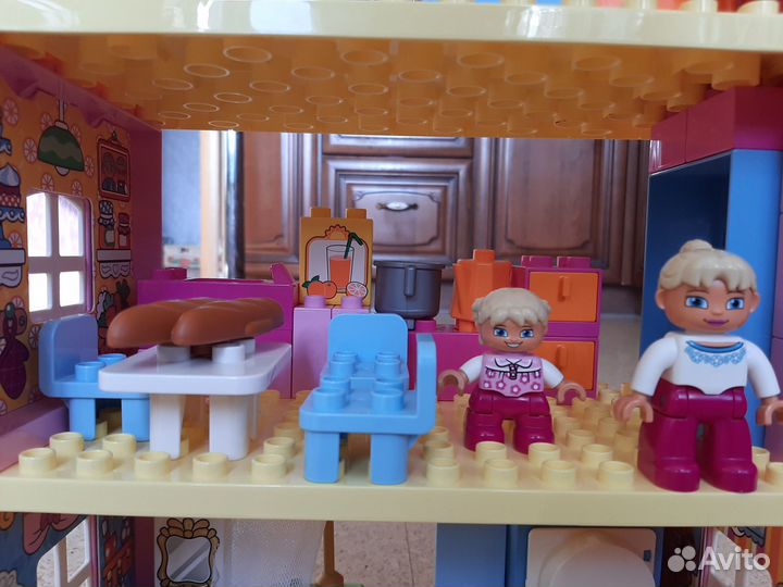 Lego Duplo Большой семейный дом