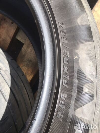 Yokohama Advan Sport V105 235/50 R19