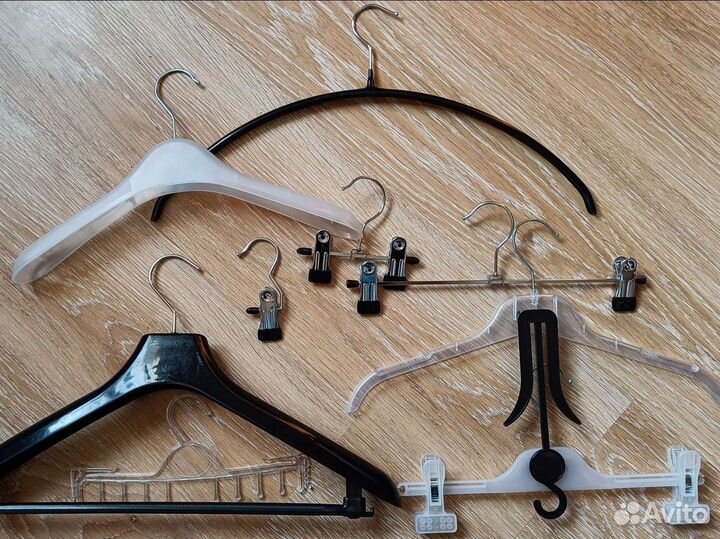 Вешалки плечики