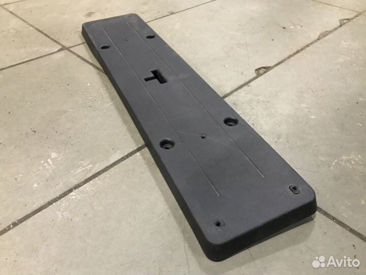 Накладка номерного знака mercedes X253 GLC