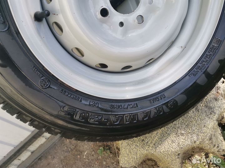 Новое колесо на запаску 175/70 R13