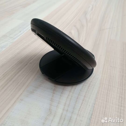 Беспроводное зарядное устройство Samsung