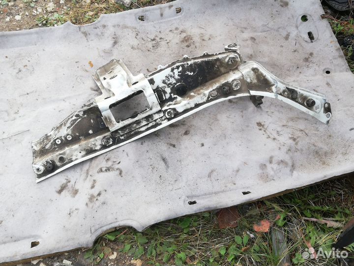 Телевизор Рено Логан 2