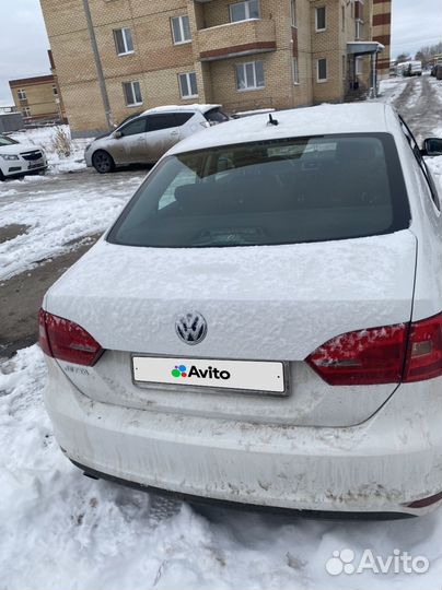 Volkswagen Jetta 1.6 AT, 2014, 75 000 км