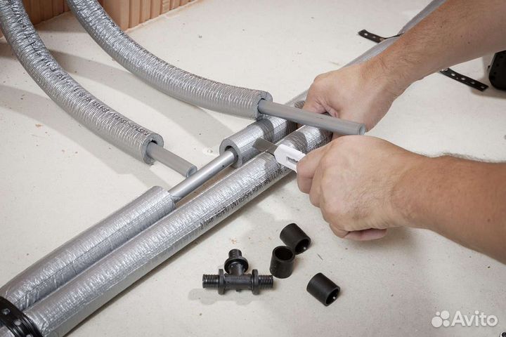 Бригада сантехников, сантехник