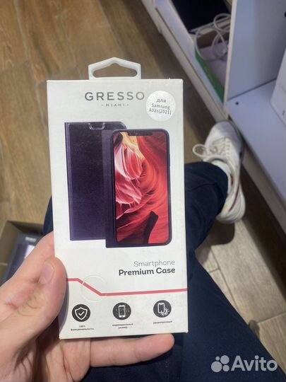 Чехлы на телефон (42 шт.)