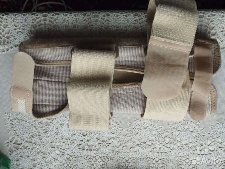 Бандаж для руки с ребром