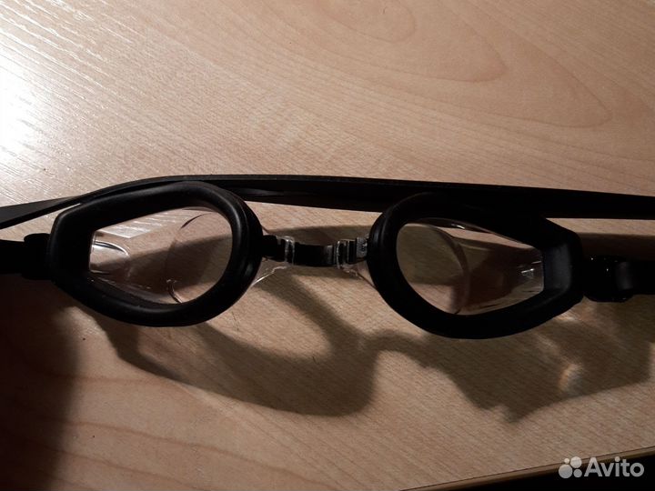 Очки для плавания