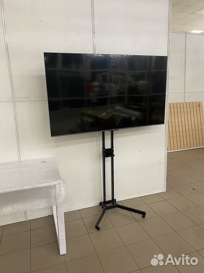 Телевизор LED 65