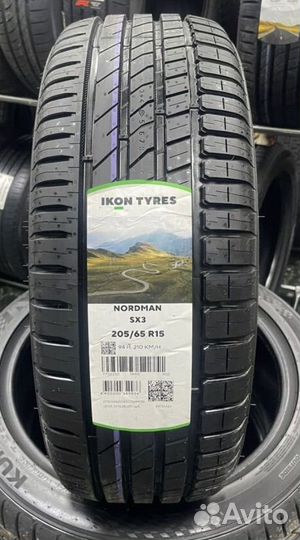 Kumho Ecsta HS52 205/65 R15 94V
