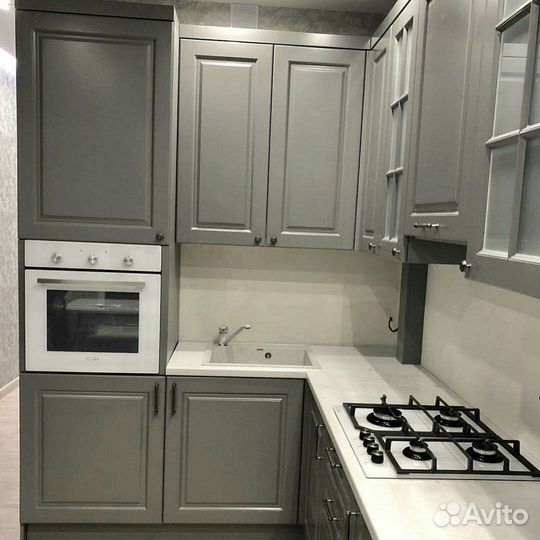 Кухонный гарнитур (любые размеры)