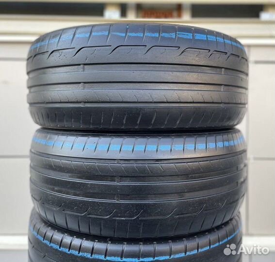 Dunlop SP Sport Maxx RT 245/45 R19 и 275/40 R19