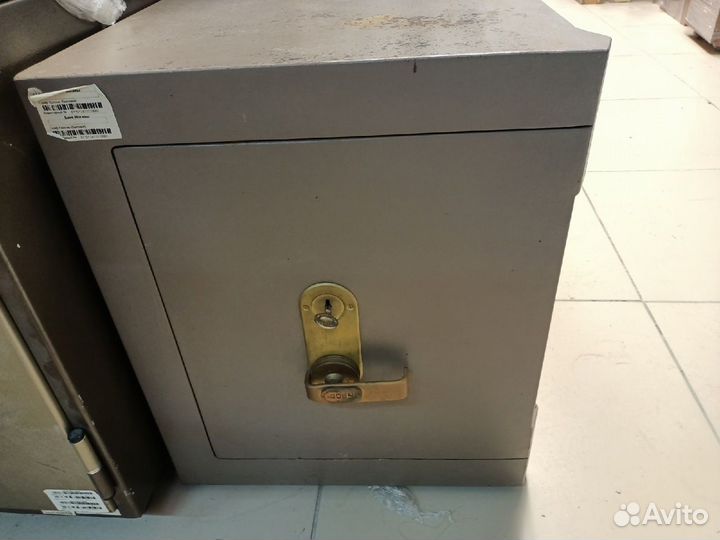 Сейф взломостойкий Б.У